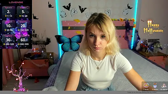 Snapshot of MeryMidnight chatting on October 27, 2025, 6:39 am MeryMidnight online show from October 27, 2025, 6:39 am