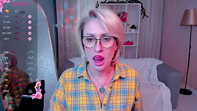 PamellaMurphy online show from January 9, 2026, 5:32 am