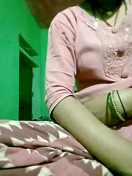 Snapshot of Hot-yuo84 chatting on October 24, 2025, 4:25 pm Hot-yuo84 online show from October 24, 2025, 4:25 pm