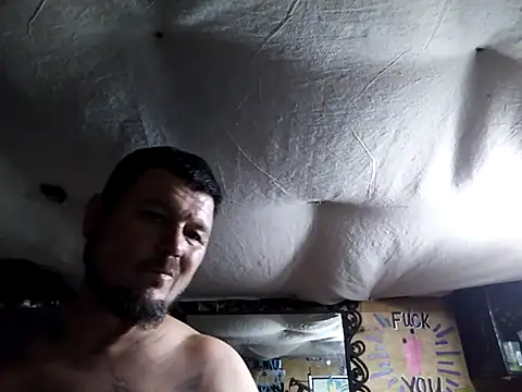 Snapshot of Jeremycle chatting on October 22, 2025, 6:46 am Jeremycle online show from October 22, 2025, 6:46 am