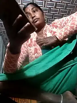 Snapshot of sadhna200 chatting on January 14, 2026, 7:52 pm sadhna200 online show from January 14, 2026, 7:52 pm