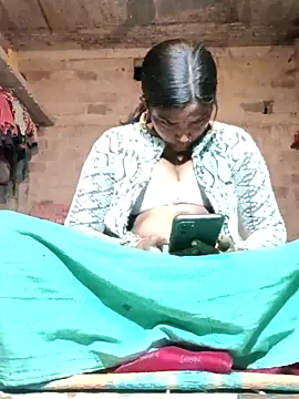 Snapshot of sadhna200 chatting on February 11, 2026, 2:44 pm sadhna200 online show from February 11, 2026, 2:44 pm