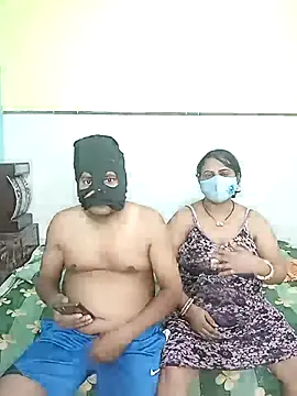 Snapshot of Renu_bhabhi03 chatting on October 17, 2025, 4:09 pm Renu bhabhi03 online show from October 17, 2025, 4:09 pm