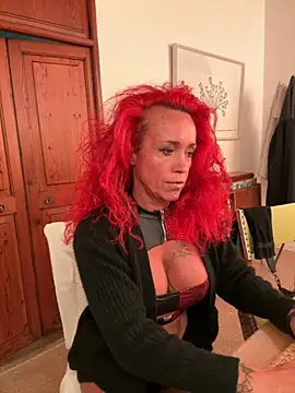 Hotmilfhamburg1 online show from November 26, 2025, 5:30 am