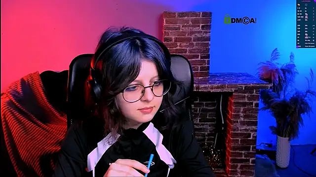 samanta hotty online show from December 18, 2025, 8:04 pm