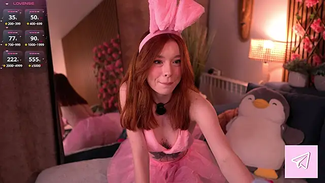 MaryPratt online show from October 10, 2025, 8:08 pm