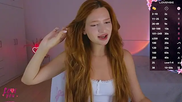 CuteAriel7 online show from August 6, 2026, 4:42 pm