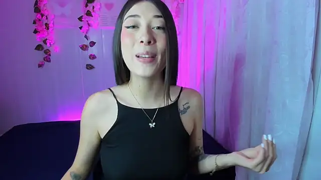 Snapshot of lia__harry chatting on November 30, 2025, 12:36 am lia harry online show from November 30, 2025, 12:36 am