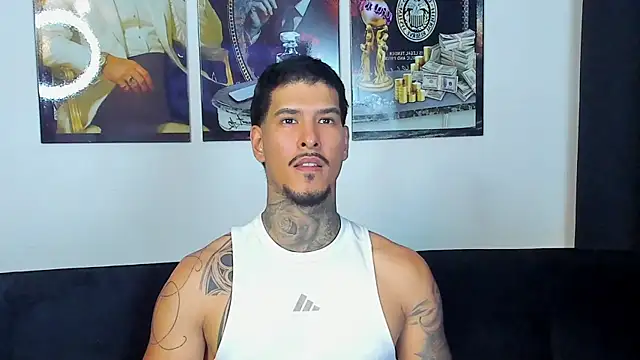 jiro kenji1 online show from October 3, 2025, 8:28 pm