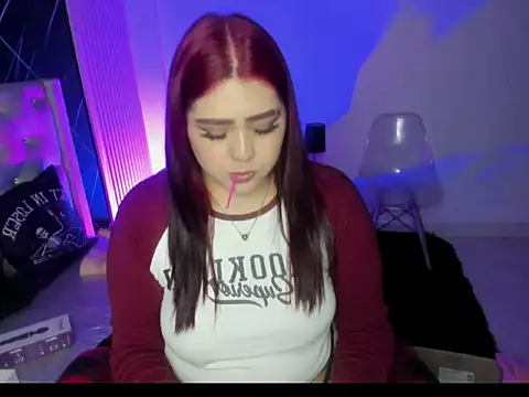 Snapshot of im_bunny__ chatting on October 15, 2025, 11:21 am im bunny online show from October 15, 2025, 11:21 am