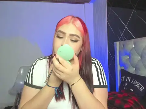 Snapshot of im_bunny__ chatting on October 24, 2025, 11:17 am im bunny online show from October 24, 2025, 11:17 am