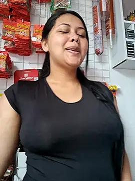 Snapshot of Alessandraa- chatting on October 19, 2025, 3:34 pm Alessandraa- online show from October 19, 2025, 3:34 pm