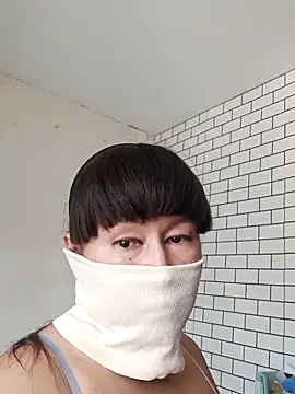 Luu-Lii777 online show from September 22, 2025, 4:58 am