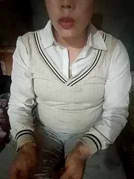 Phuong xxx online show from February 25, 2026, 12:31 am