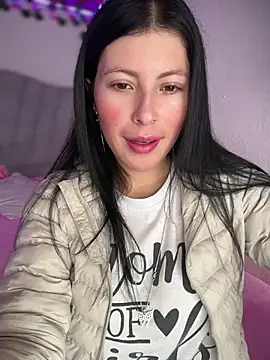 Mia salinass online show from April 9, 2026, 5:51 pm