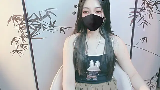 Sparkly Candy online show from January 9, 2026, 2:25 am