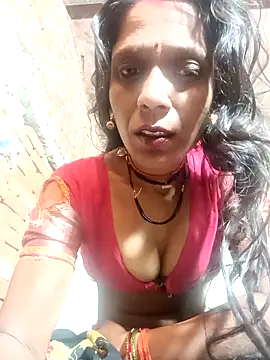 Snapshot of Xx_pooja chatting on November 4, 2025, 7:46 pm Xx pooja online show from November 4, 2025, 7:46 pm