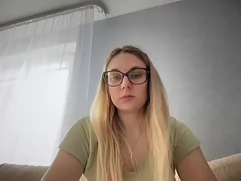 NikexPretty online show from March 20, 2026, 12:43 pm