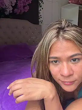 Snapshot of ParkKimsumi chatting on September 26, 2025, 8:35 pm ParkKimsumi online show from September 26, 2025, 8:35 pm