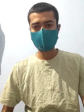 GirlsCrush  online show from September 16, 2025, 9:43 am