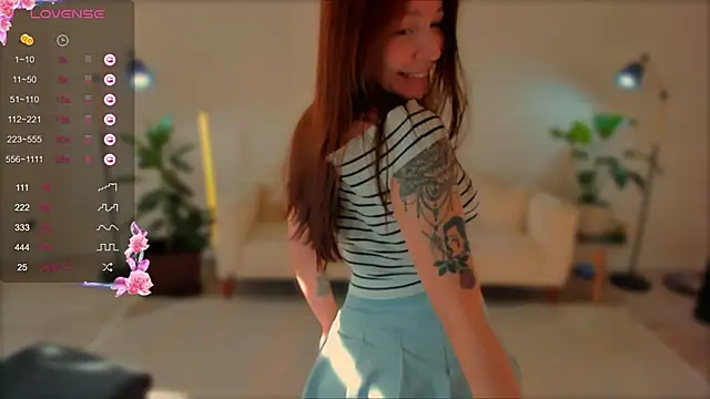 Snapshot of fairy_lele chatting on October 18, 2025, 3:20 am fairy lele online show from October 18, 2025, 3:20 am