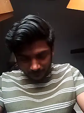 Snapshot of shektiwari chatting on February 14, 2026, 8:22 am shektiwari online show from February 14, 2026, 8:22 am