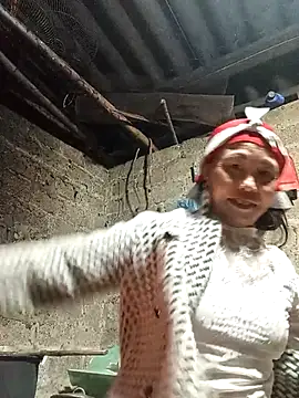 me-cute online show from January 7, 2026, 1:24 pm