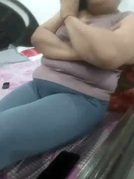 payal 261072  online show from February 11, 2026, 4:39 am