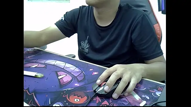 zhu000000 online show from October 9, 2025, 6:55 am