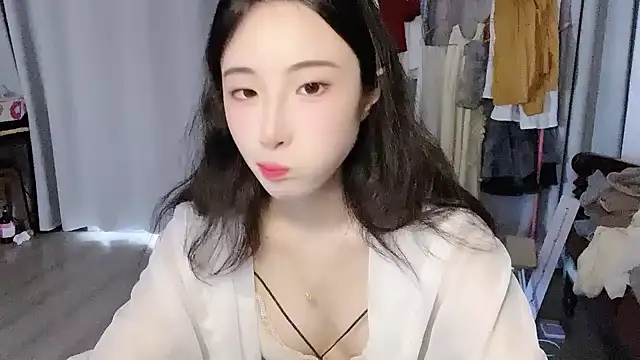 Freya7777 online show from September 14, 2025, 7:40 am