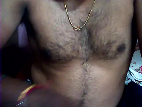 Snapshot of StreetLover_77 chatting on September 10, 2025, 4:07 pm StreetLover 77 online show from September 10, 2025, 4:07 pm