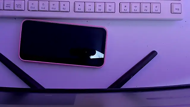 Snapshot of juliana_reynolds chatting on September 22, 2025, 12:51 pm juliana reynolds online show from September 22, 2025, 12:51 pm