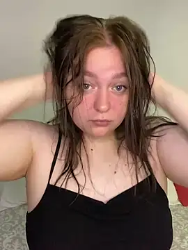 Snapshot of SoniaNovara chatting on September 30, 2025, 5:18 pm SoniaNovara online show from September 30, 2025, 5:18 pm