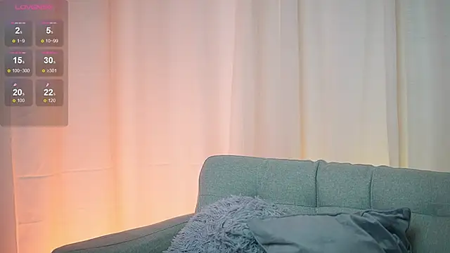 Snapshot of KendalDubai chatting on October 31, 2025, 9:05 pm KendalDubai online show from October 31, 2025, 9:05 pm