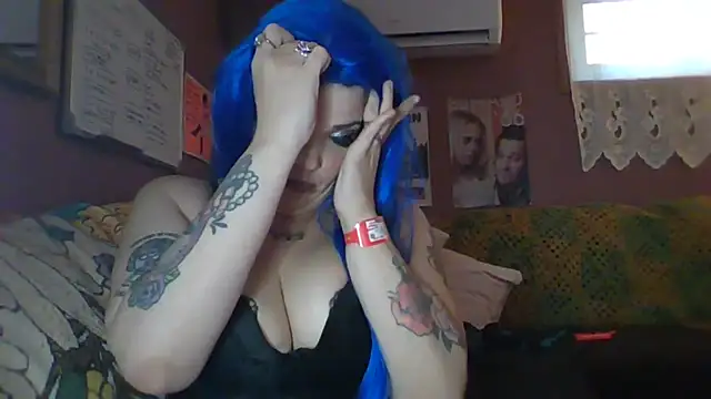 thickasstley online show from April 29, 2026, 9:54 pm