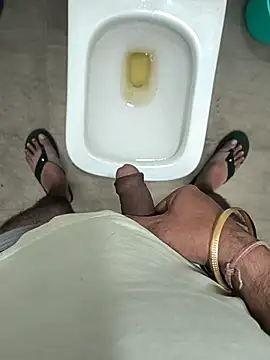 Snapshot of bigdick_lickingexpert08 chatting on January 14, 2026, 8:14 pm bigdick lickingexpert08 online show from January 14, 2026, 8:14 pm