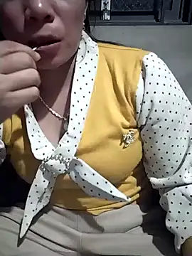 hong-sex online show from November 22, 2025, 12:26 pm