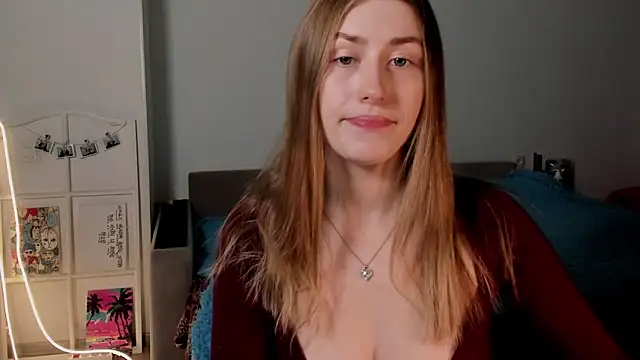 VesperaCeleste online show from January 15, 2026, 11:26 am