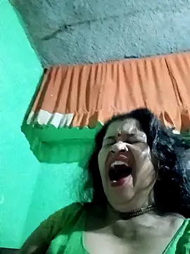 Manavi x online show from May 10, 2026, 4:12 pm
