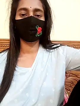 Snapshot of Softecho-03 chatting on March 3, 2026, 8:48 pm Softecho-03 online show from March 3, 2026, 8:48 pm