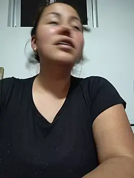 camila-titis online show from July 24, 2026, 12:08 am