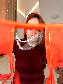 PollyVinice online show from September 29, 2025, 11:48 am