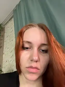 PollyVinice online show from July 19, 2026, 4:44 pm