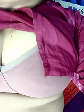 SpicyLaila007 online show from September 9, 2025, 12:15 pm