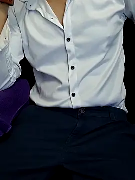 chocolate alone online show from October 25, 2025, 7:38 am