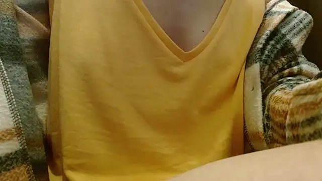 Snapshot of LorraineOSun chatting on March 2, 2026, 6:04 pm LorraineOSun online show from March 2, 2026, 6:04 pm