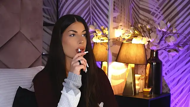 EvaRhea online show from November 25, 2025, 3:50 am