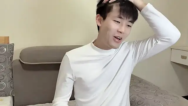 xiaoyang5200 online show from November 29, 2025, 2:53 pm