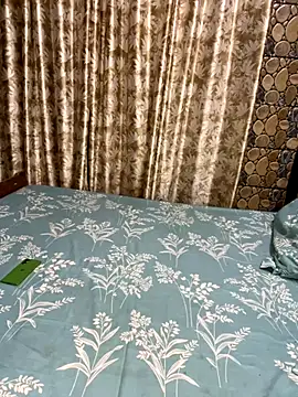 Snapshot of SIZZLER_1100 chatting on September 20, 2025, 8:43 pm SIZZLER 1100 online show from September 20, 2025, 8:43 pm