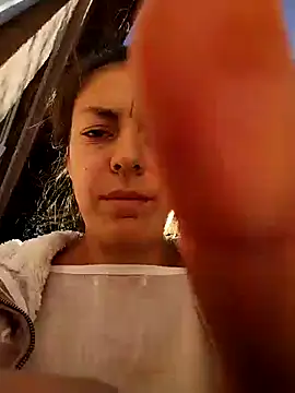 Snapshot of LenaBloomy chatting on October 20, 2025, 11:10 am LenaBloomy online show from October 20, 2025, 11:10 am